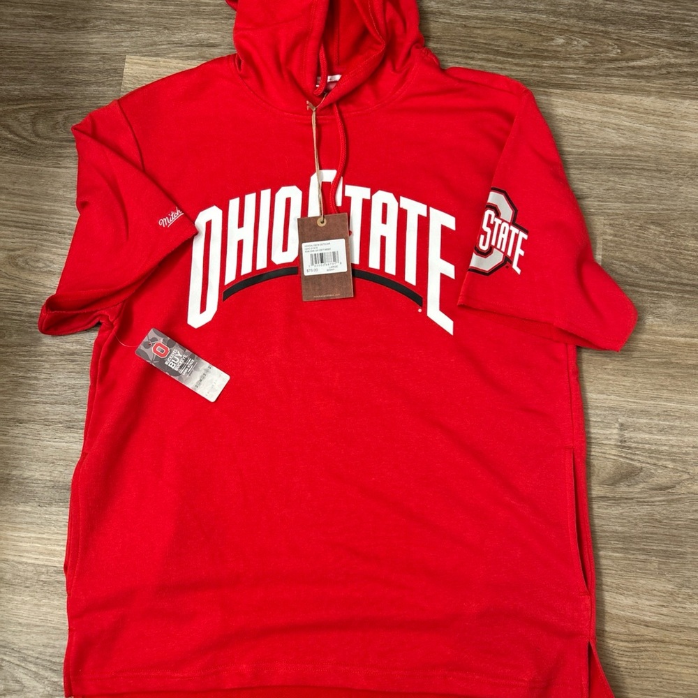Ohio State Red Hoodie Shortsleeved